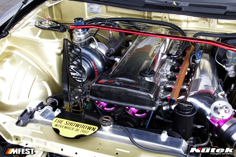Mishimoto Universal Dual Pass Race Radiator 27x19x3 Inches Aluminum Radiator - MMRAD-DBP-26 by Mishimoto - close-up