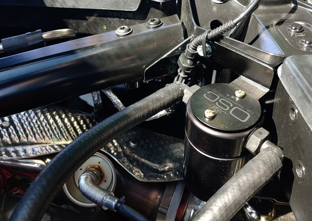 J&L 20-24 Chevrolet Corvette 6.2L LT2 Targa Top Passenger Side Oil Separator 3.0 - Black Anodize - 3088P-B