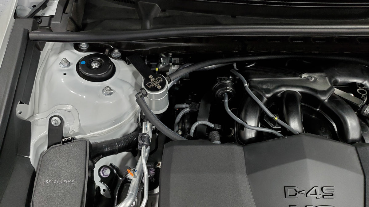 J&L 18-24 Toyota Camry 3.5L V6 Oil Separator 3.0 Passenger Side - Clear Anodized - 3116P-C