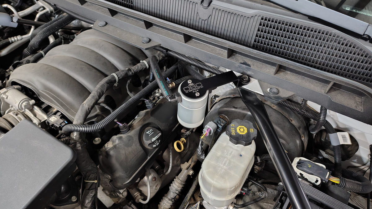 J&L 14-18 Chevy Silverado 1500 / 14-18 GMC Sierra 1500 4.3L V6 Oil Separator - Clear Anodized - 3123D-C