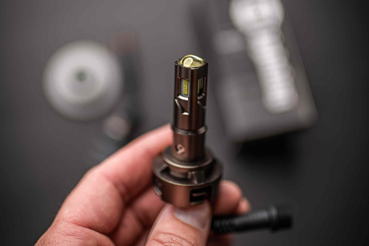 GTR Lighting Ultra Series LED Reverse Bulb: 3156 Adapter