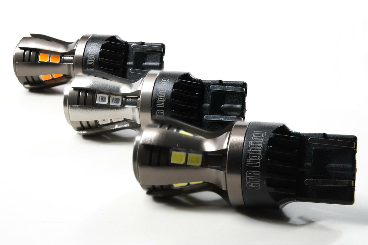 7440/7443: GTR Armor (White)