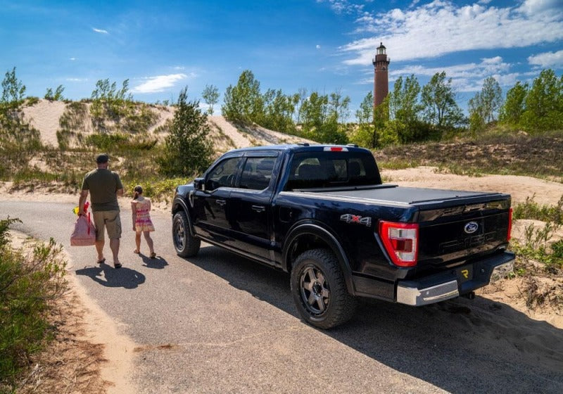Roll-N-Lock 2026 Ford Ranger 5ft Bed M-Series Manual Retractable Tonneau Cover - LG130M