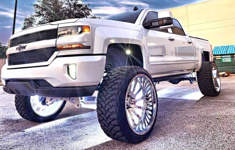 Oracle LED Illuminated Wheel Rings - White SEE WARRANTY - 4215-001