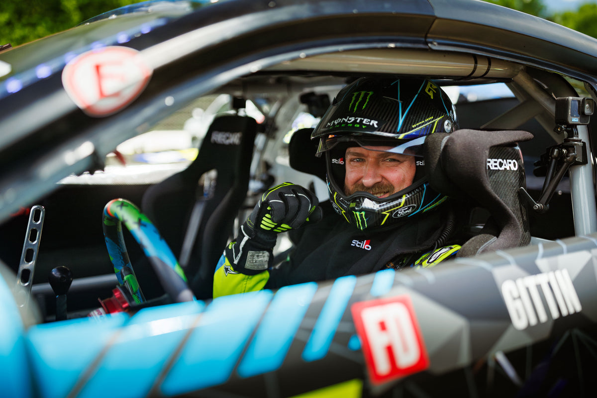 Stilo - FIA 8860 Venti WRX Dirt Carbon Zero