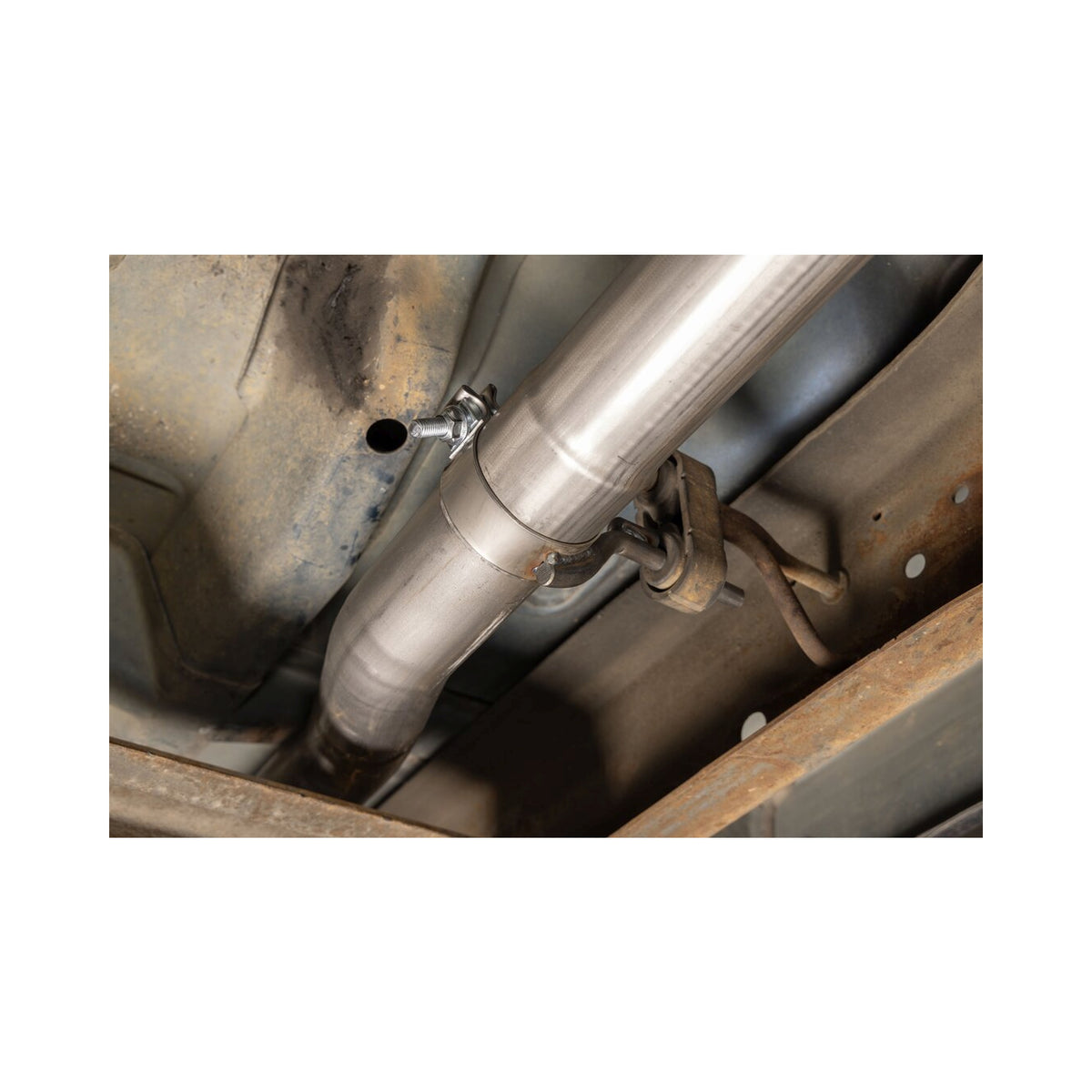 Flowmaster Outlaw Cat-Back Exhaust System 818191