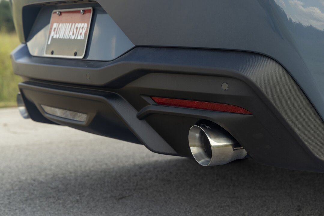 Flowmaster American Thunder Axle-Back Exhaust System 818162