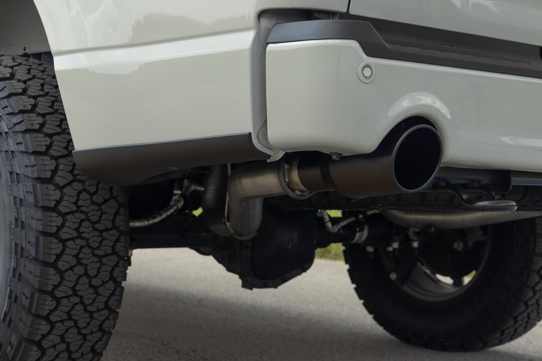 Flowmaster Flow FX Cat-Back Exhaust System 718170