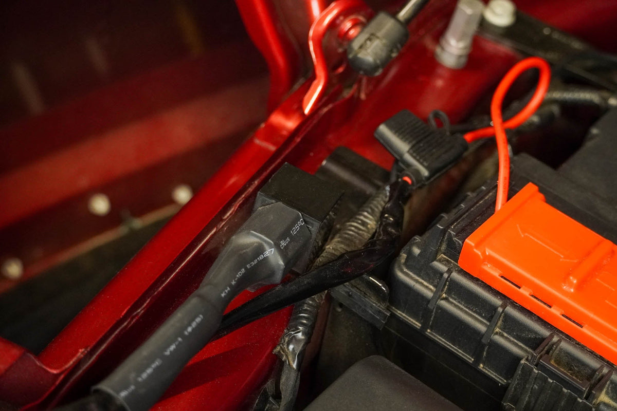 DV8 Offroad - 40 Amp Wire Harness with DT Connector & Switch - UNWH-03
