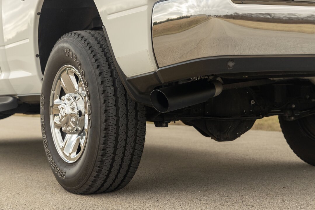 Flowmaster Flow FX Cat-Back Exhaust System 718130