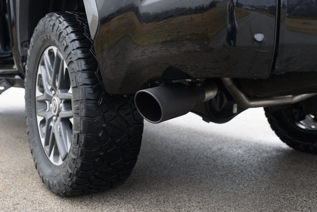 Flowmaster Flow FX Cat-Back Exhaust System 718142