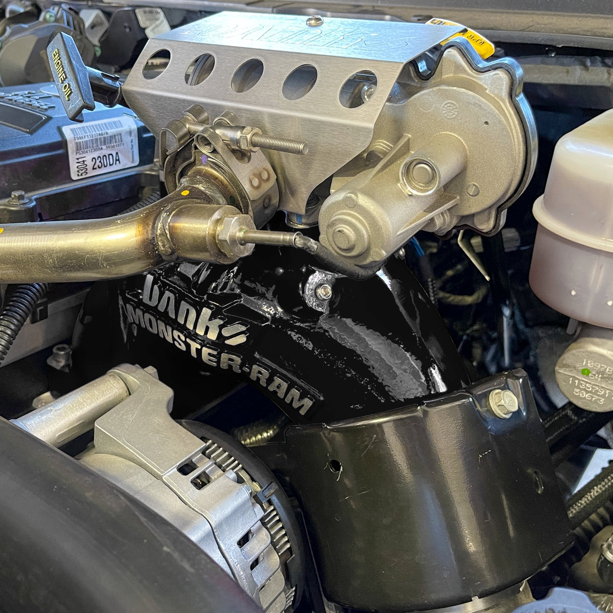 Banks Power 2007.5-2012 Ram 6.7L Monster-Ram Intake System Gen-2 w/Fuel Line - Black w/Heater System - 42797-B