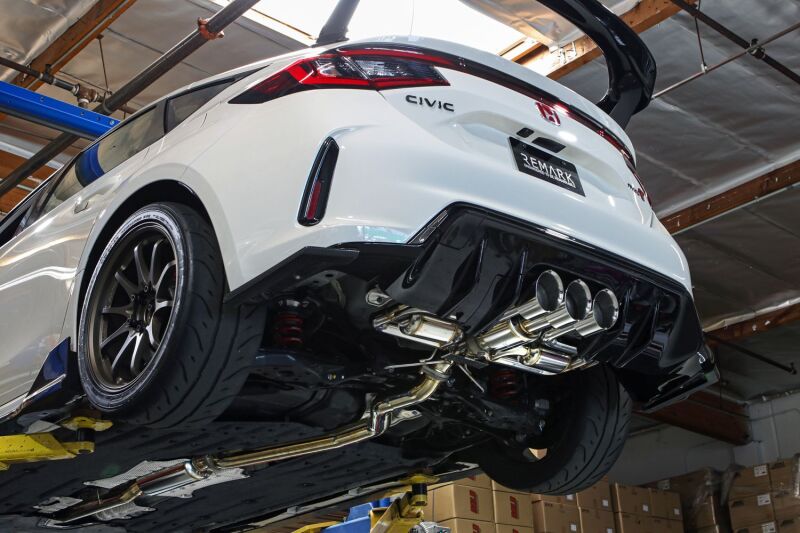 Remark 2023+ Honda Civic Type-R (FL5) Triple Tip Catback Exhaust w/ Triple Tip &amp; Front Pipe - RK-C3076H-09