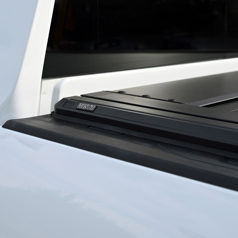 Westin 20-26 GM Silverado/Sierra 2500/3500 6.5ft Bed Electric Retractable Tonneau Cover - Black - 19-53995