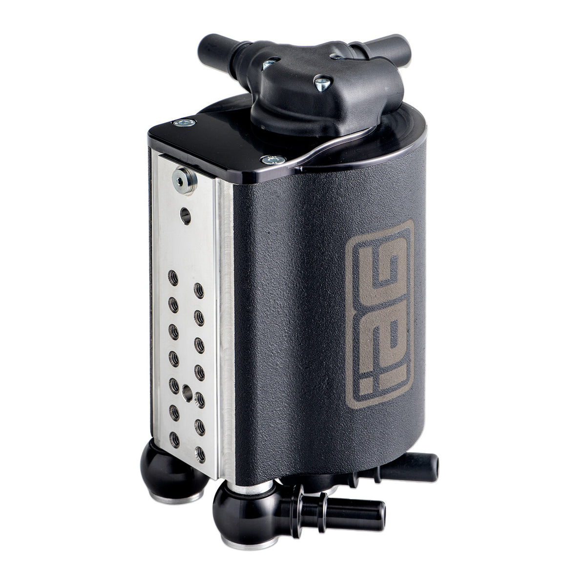 IAG-ENG-F7903BK-02.jpg