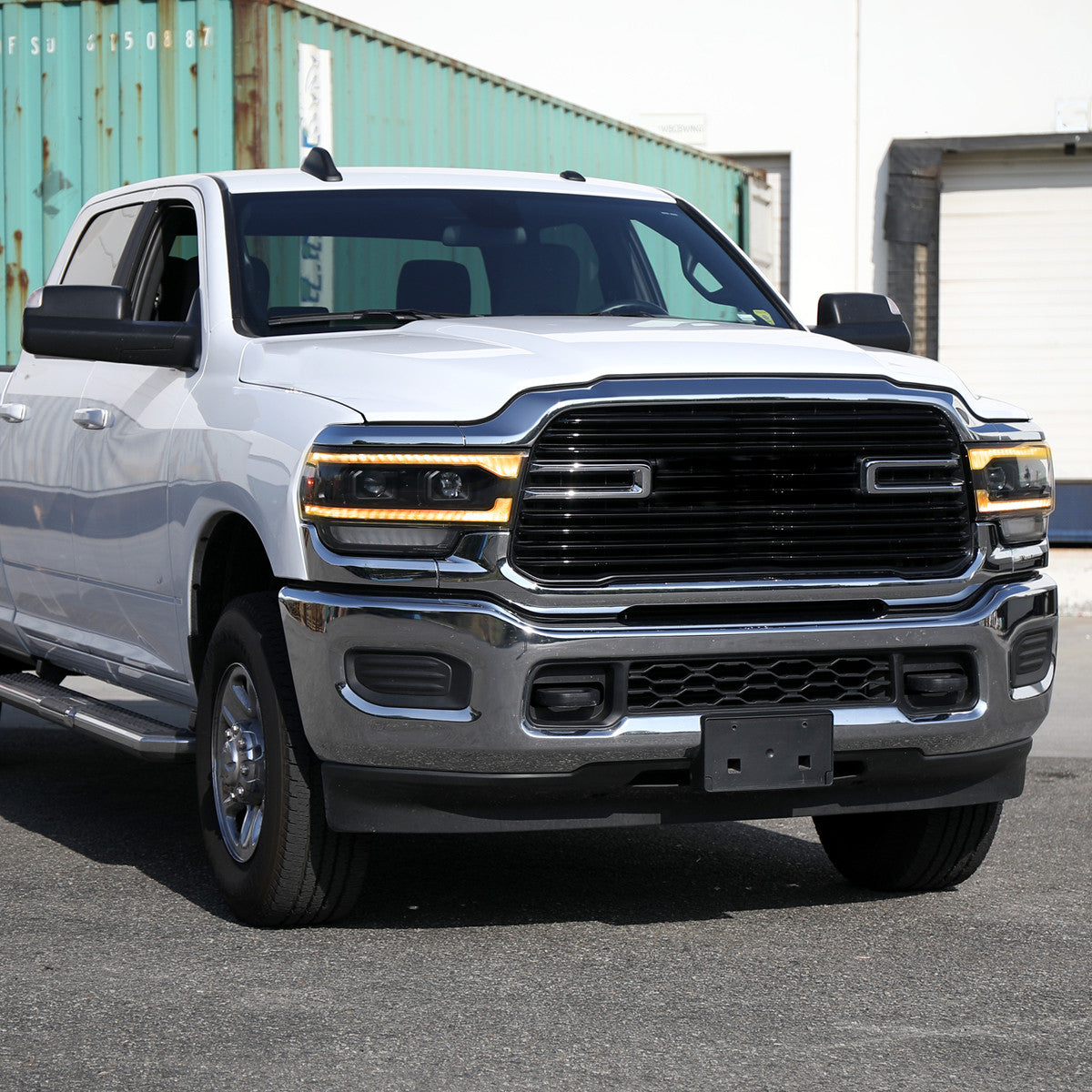 Spec-D Tuning - 2019-2024 Dodge RAM 2500/3500/4500/5500 Projector Headlights w/ Amber LED Sequential Turn Signal & Starup Animation (Matte Black Housing/Clear Lens) - 4LHP-RAM1925JM-SQ-RS