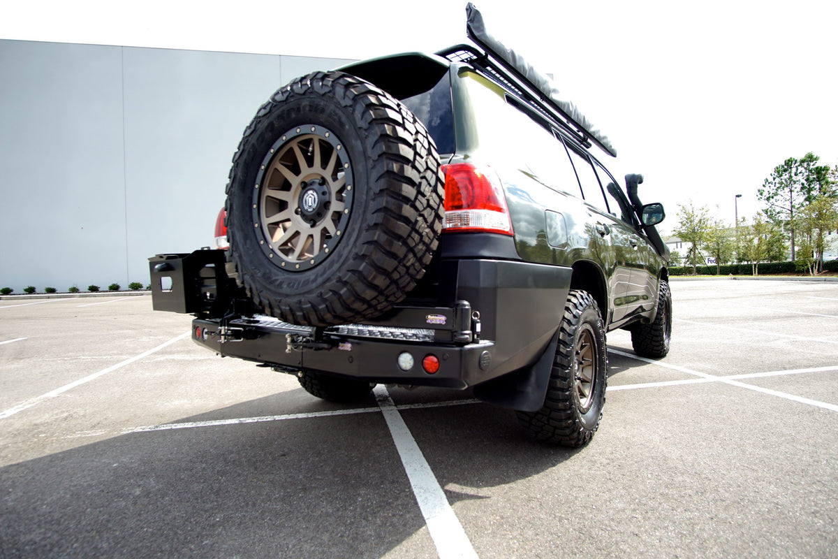 Dobinsons Rear Bumper With Swing Outs for Toyota Landcruiser 200 Series 2008 to 2019 (BW80-4105)