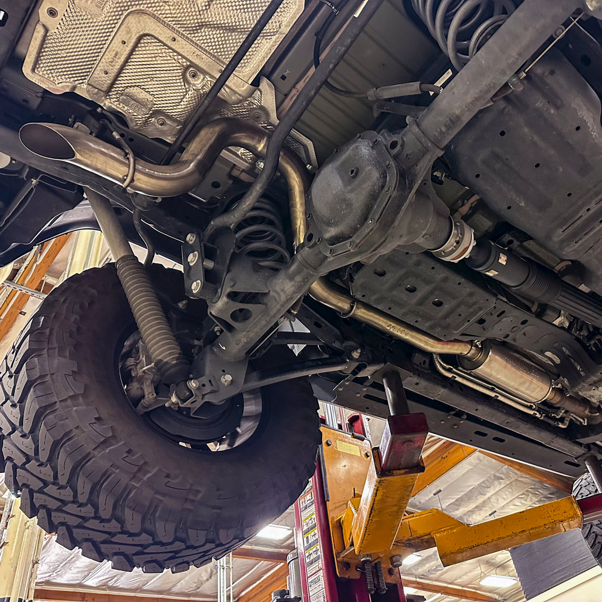 Banks Power 18-23 Jeep Wrangler 2.0L Monster Exhaust System - SS Single Exhaust - 51365