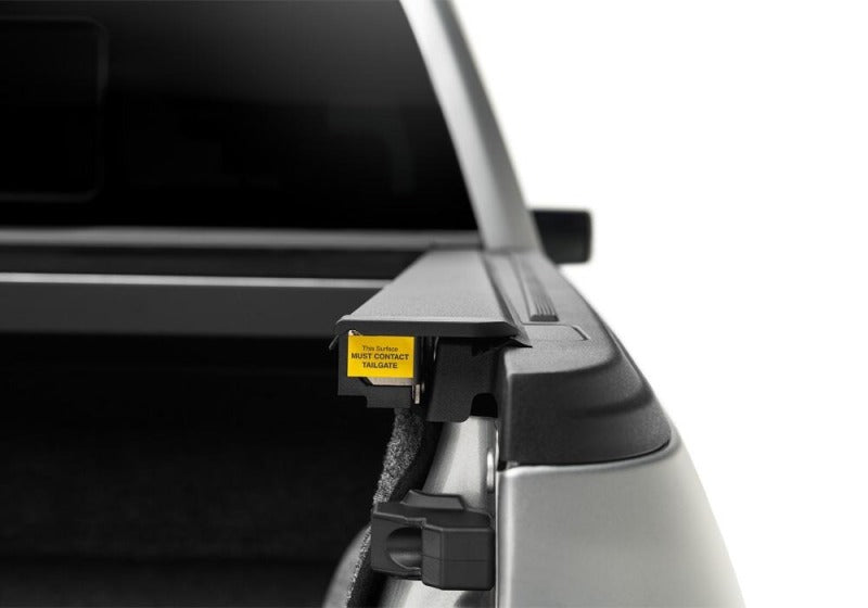 Roll-N-Lock 2026 Ford Ranger 5ft Bed M-Series Manual Retractable Tonneau Cover - LG130M