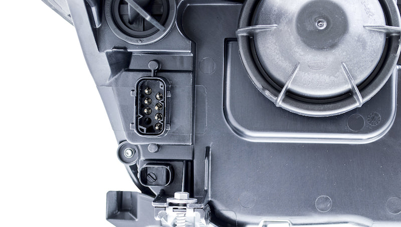 Hella 2004-2007 BMW 525i Halogen Headlight Assembly - 008673111