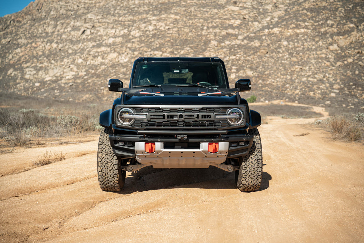 DV8 Offroad - 2021-2026 Ford Bronco Tube Push Bar - LBBR-10