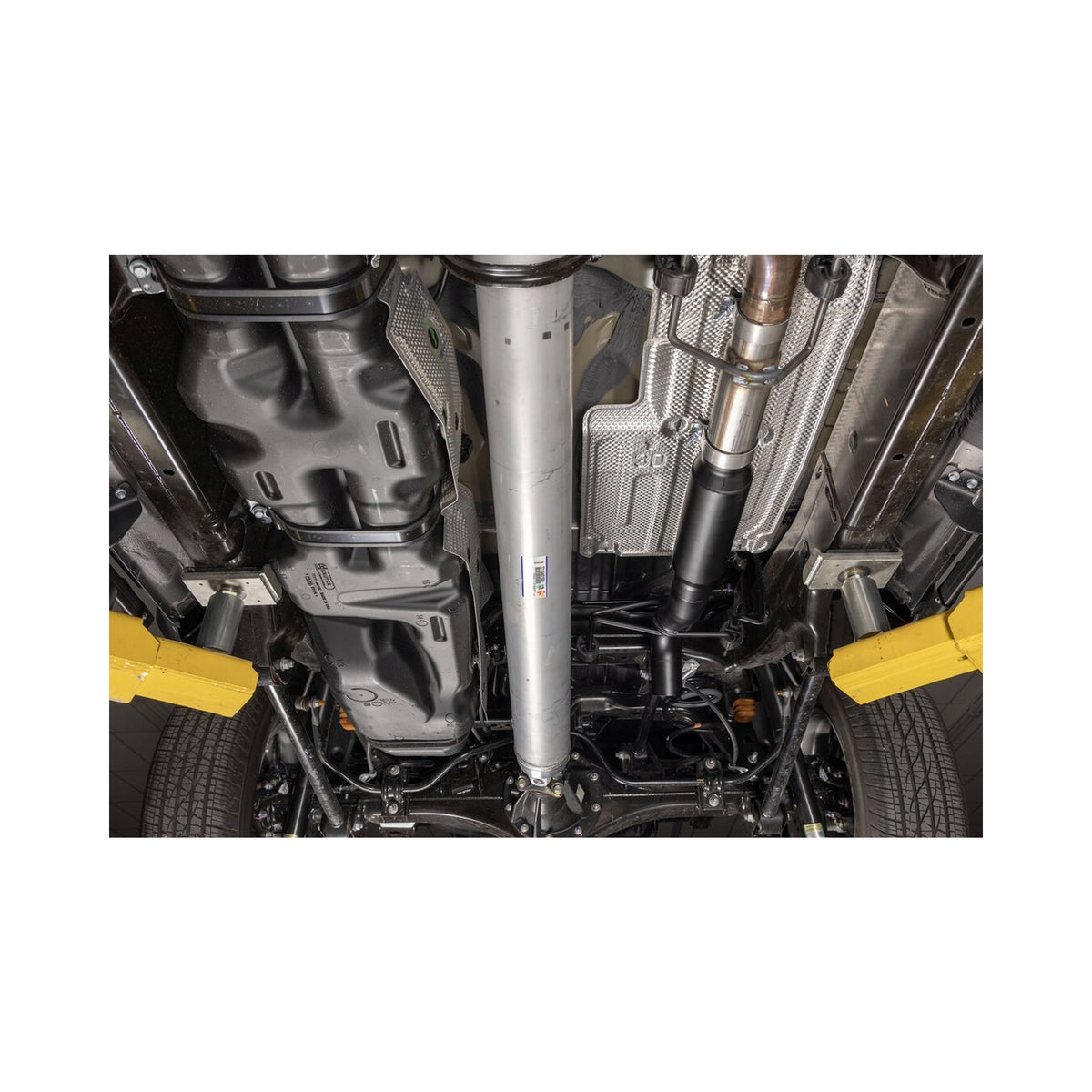 Flowmaster Outlaw Extreme Cat-Back Exhaust System 818177 - 8