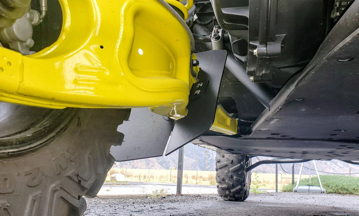64" CanAm Maverick X3 FT. Rokblokz Trailing arm Mud Flaps