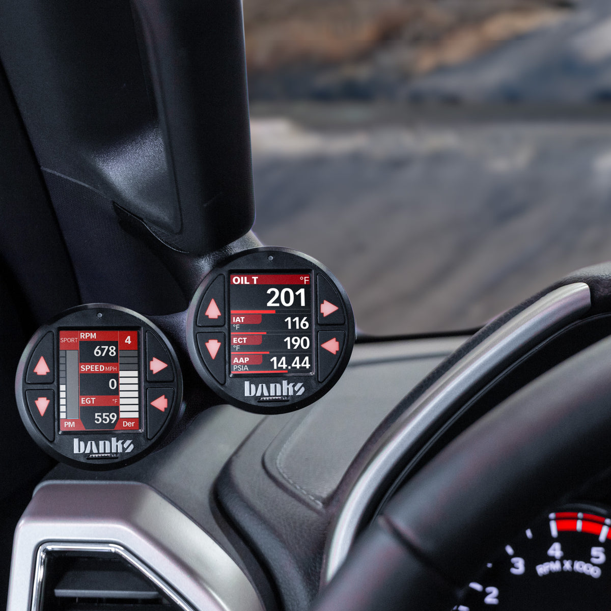 Banks Power 17-19 Ford F250/F350 6.7L Power Stroke Derringer Tuner (Gen 2) w/ Super Gauge - 66693