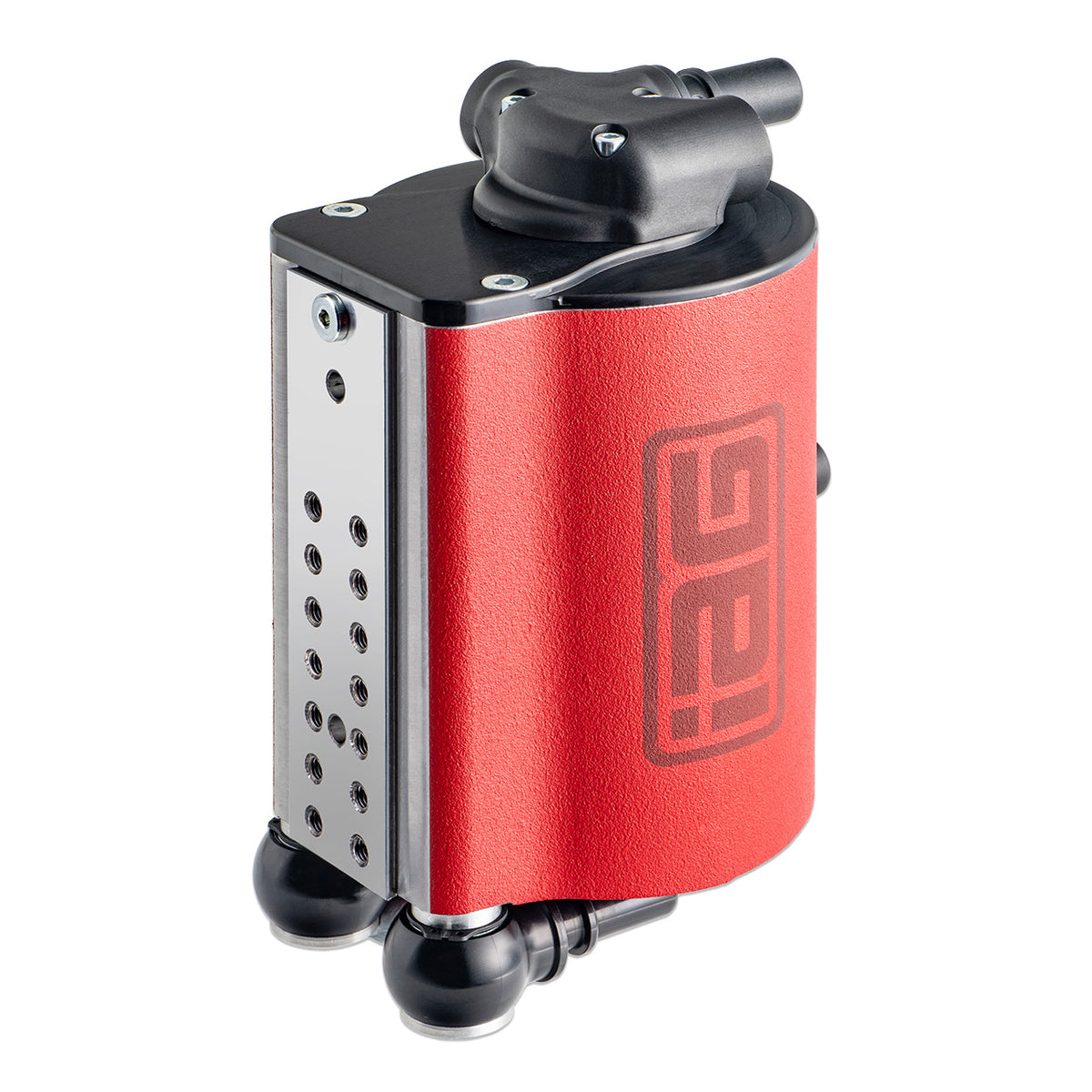 IAG-ENG-F7902RD-02.jpg