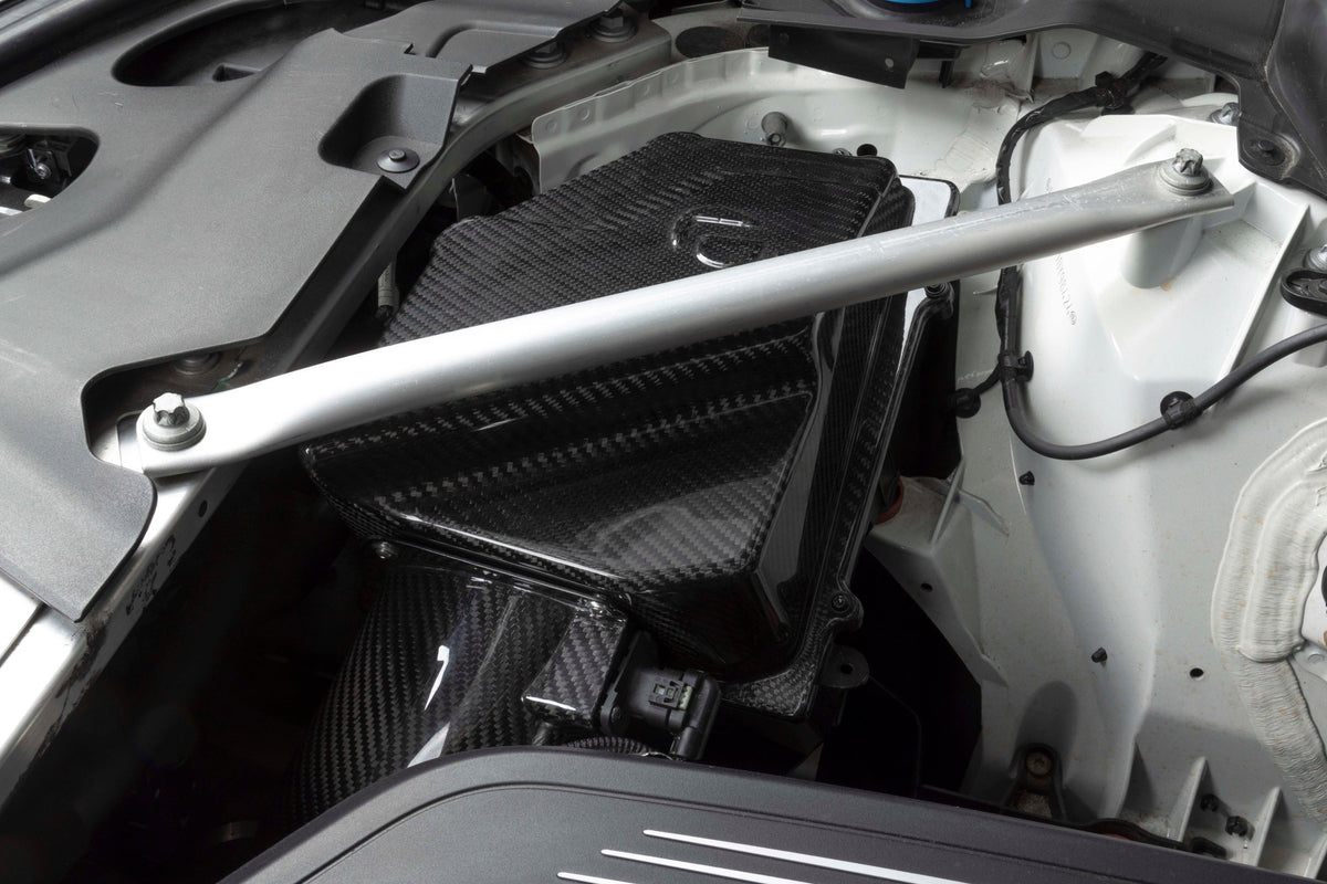 Dinan - Cold Air Intake - 2016-2026 BMW 540i/740i/840i/X5 40i/X6 40i/X7 40i - D760-0068