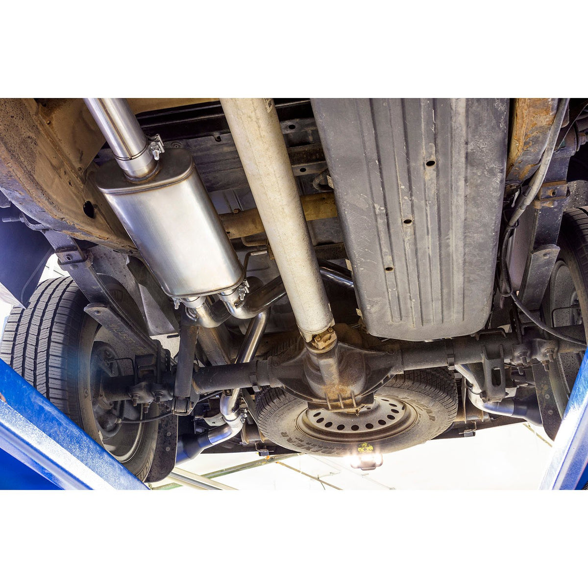 Flowmaster Flow FX Cat-Back Exhaust System 717822
