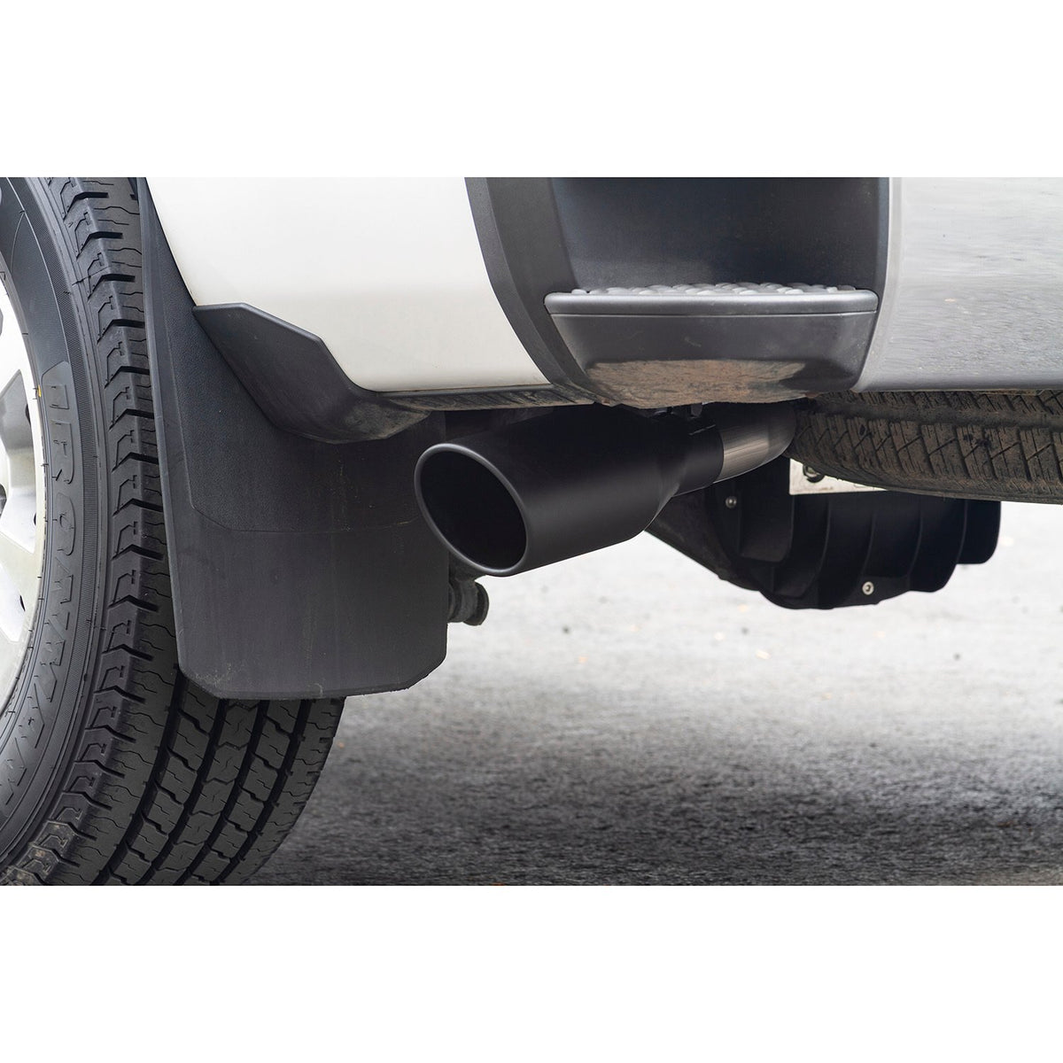 Flowmaster Flow FX Cat-Back Exhaust System 717869