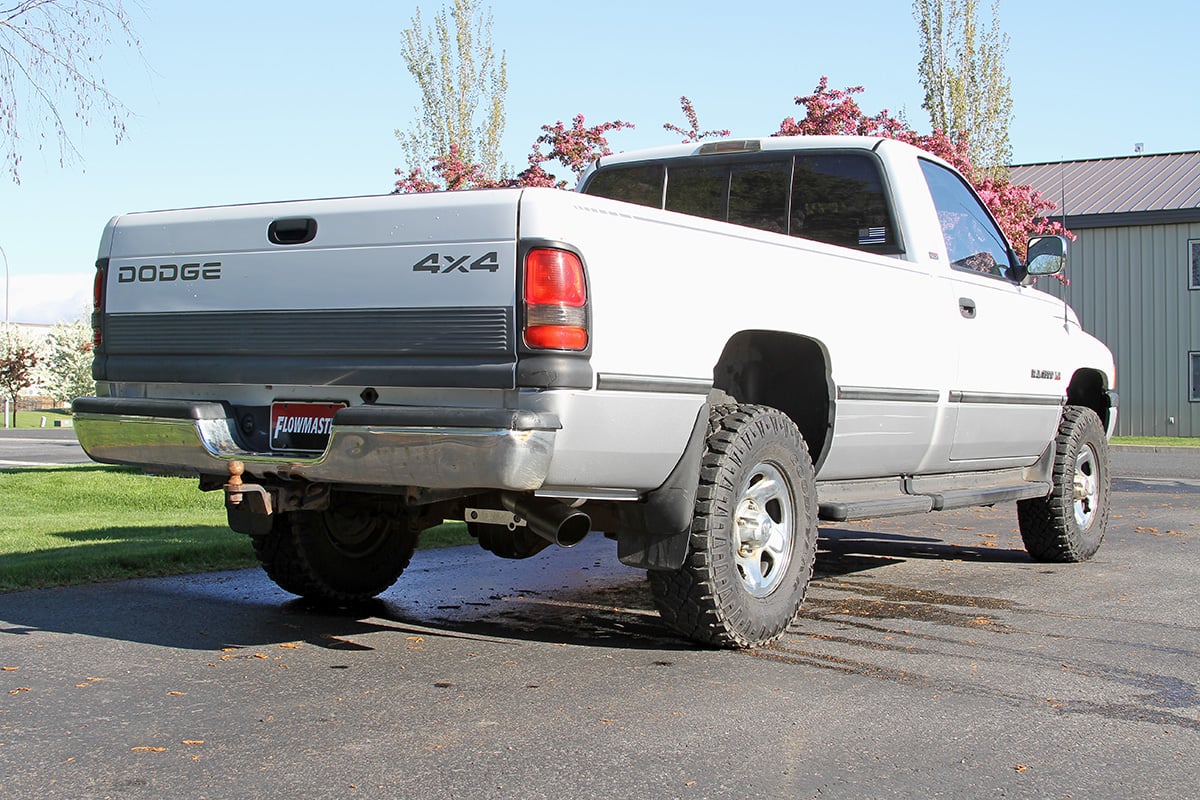 Flowmaster Flow FX Cat-Back Exhaust System 717947