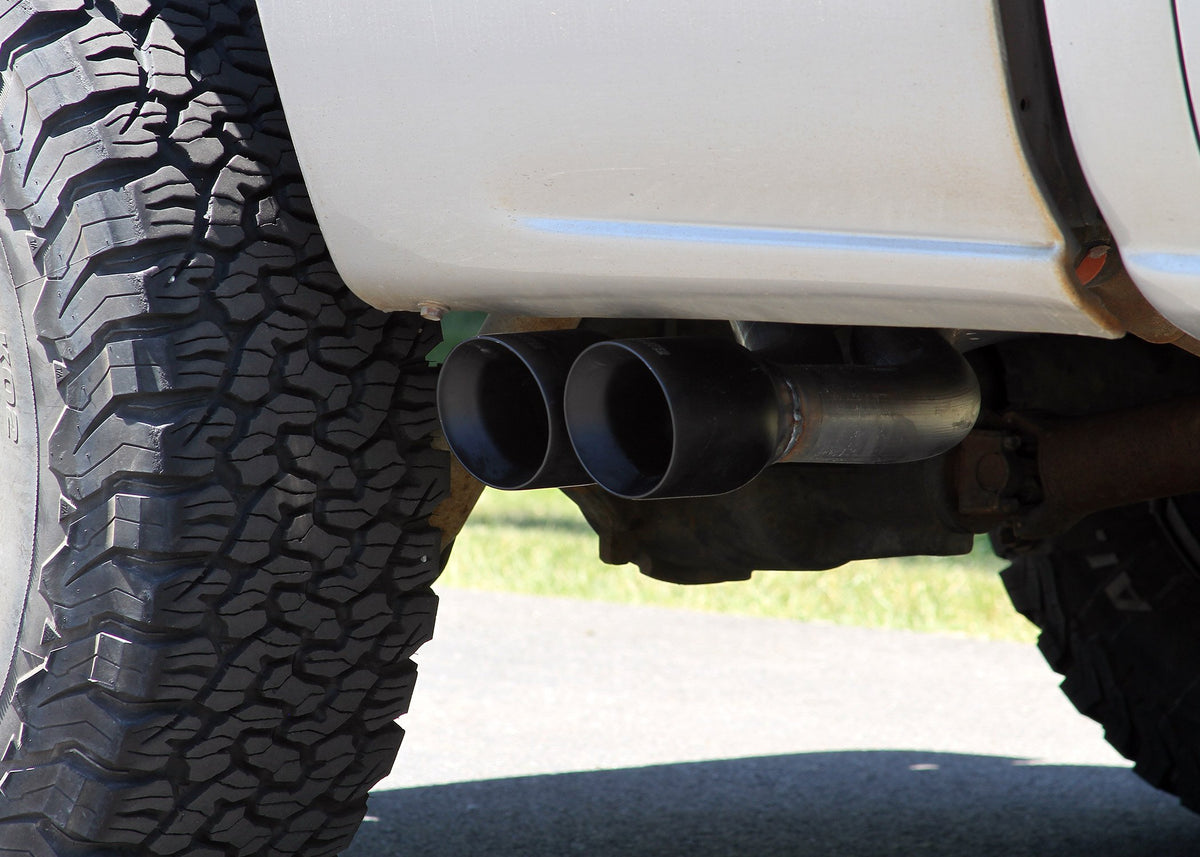 Flowmaster Flow FX Cat-Back Exhaust System 717990