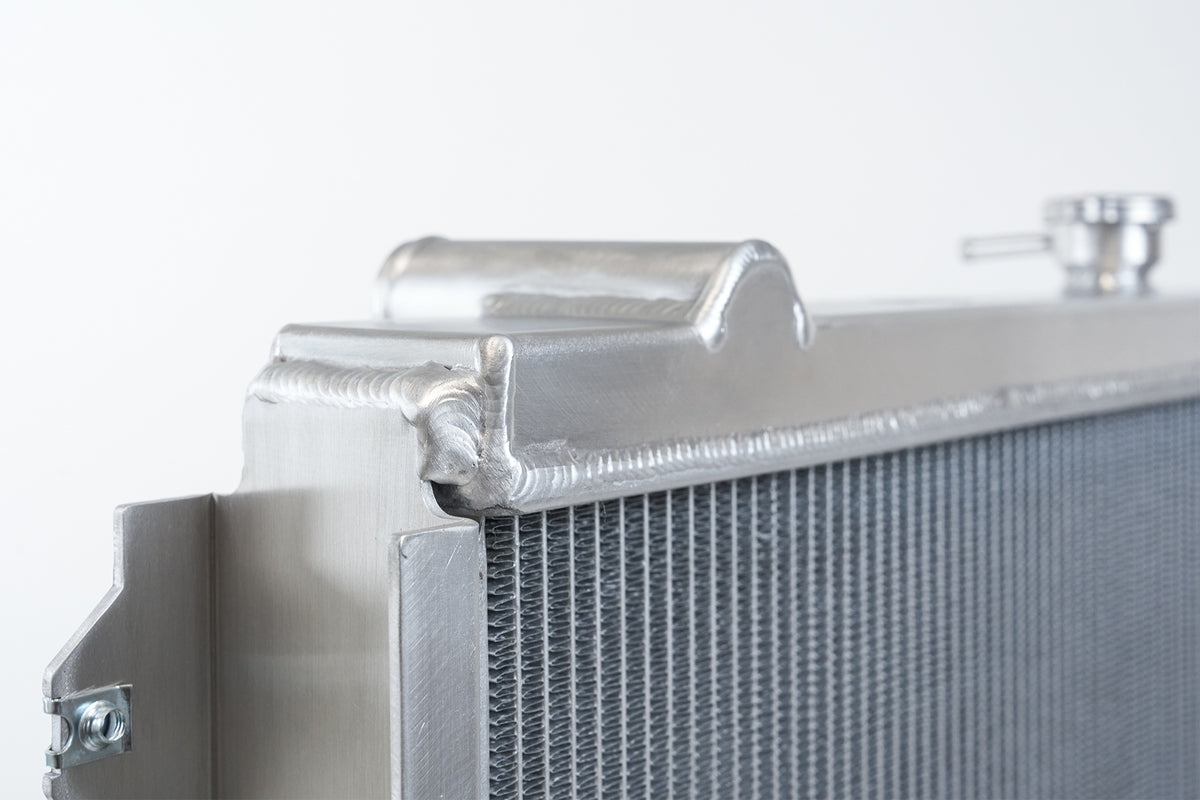CSF 96-02 Toyota 4Runner (2.7/3.4L) Heavy-Duty All-Aluminum Radiator - 7210