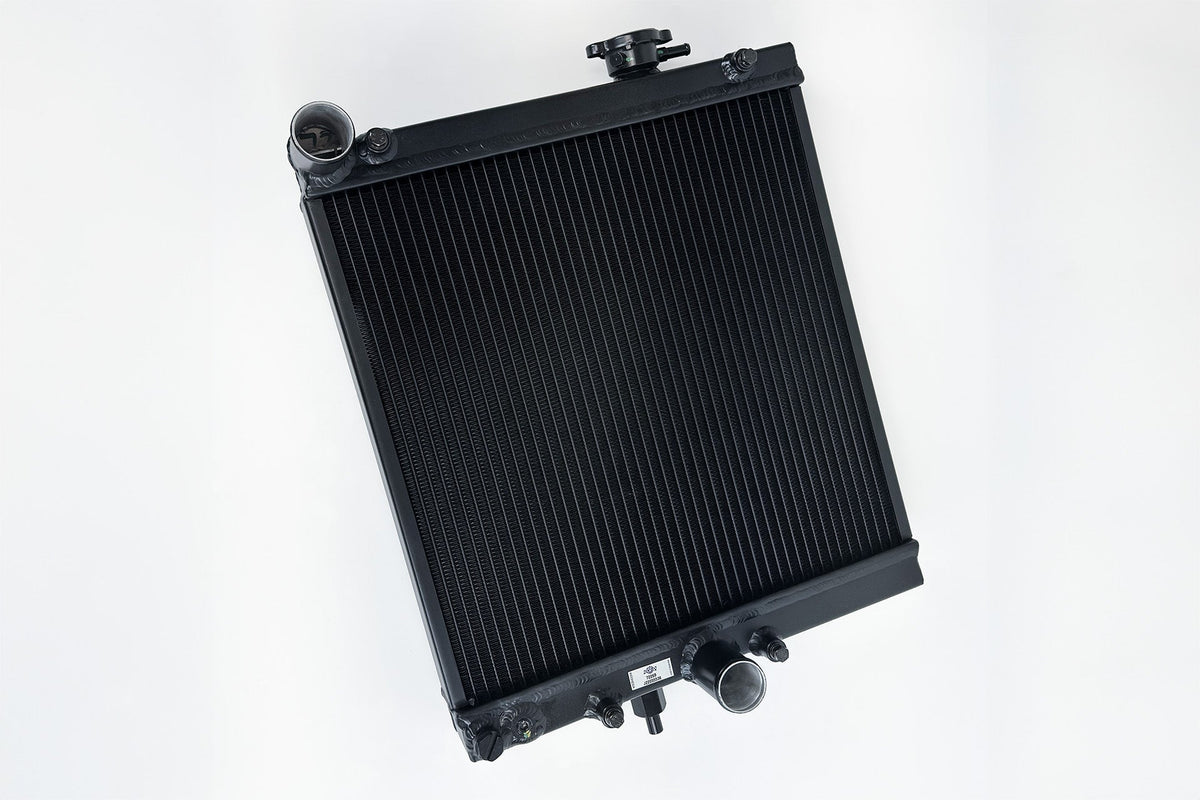 CSF 03-07 Mitsubishi Lancer EVO 7/8/9 1/2 Size Radiator - Polished - 7228