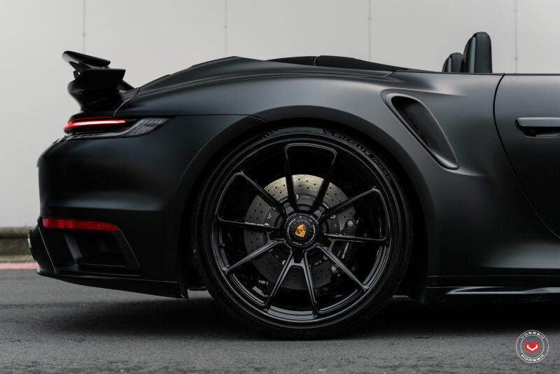 Vossen X Champion RS92 21X9 / ET32 / Gloss Black Wheel / Centerlock / 911 Turbo 992 - Front - RS92-109