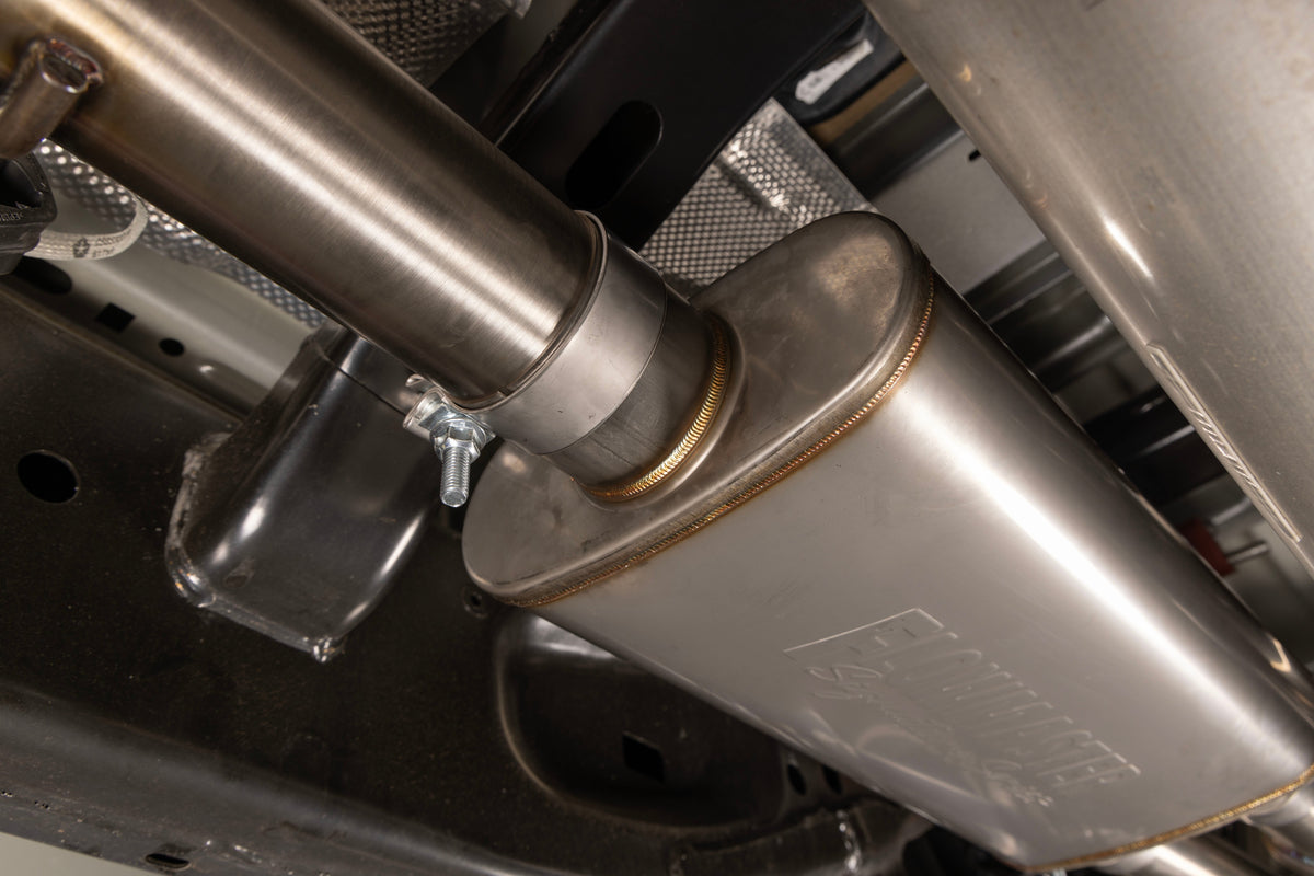 Flowmaster Signature Series Exhaust System 737889