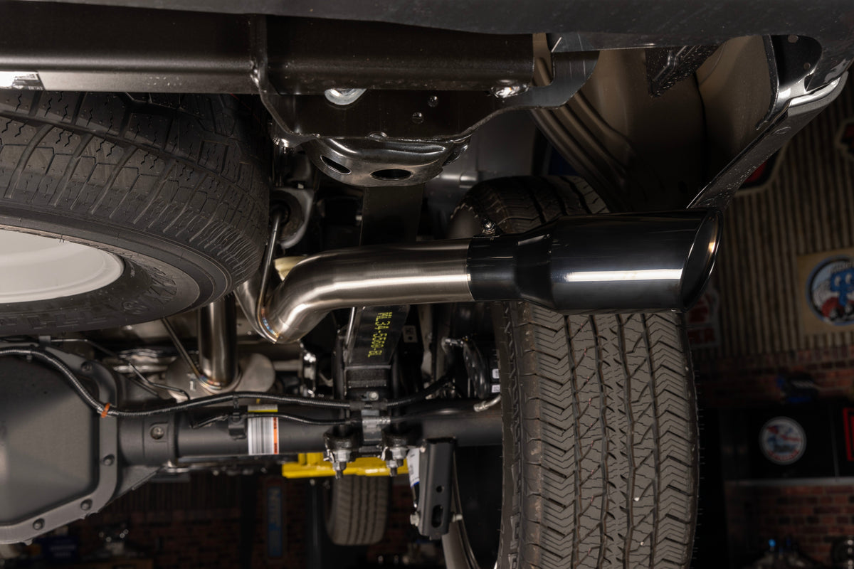 Flowmaster Signature Series Exhaust System 738115