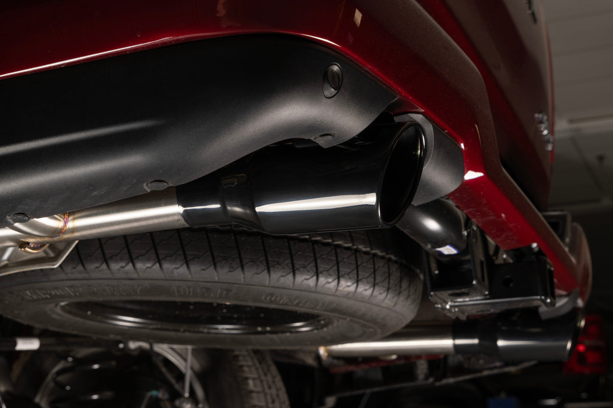Flowmaster Signature Series Cat-Back Exhaust System 738198