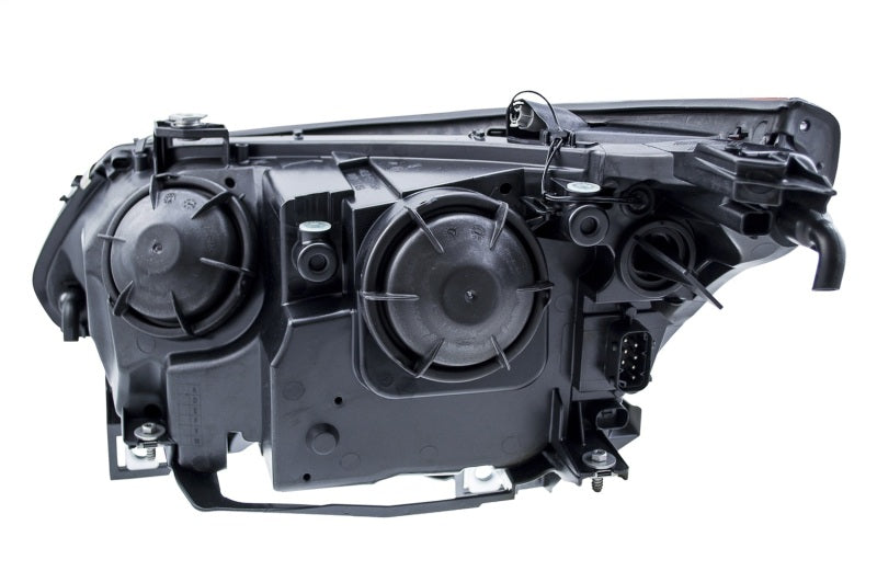 Hella 2004-2007 BMW 525i Halogen Headlight Assembly - 008673121