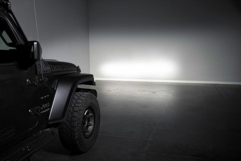 Diode Dynamics Jeep JL SS5 4-Pod CrossLink Grille Lightbar Kit Pro - White Combo - DD7268