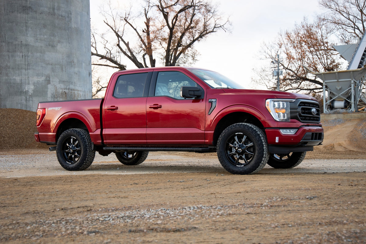 Rough Country - 2 Inch Lift Kit - N3 Struts/N3 - Ford F-150 4WD (2021-2025) - 57131 for 2021-2025 Ford F 150 - installed view
