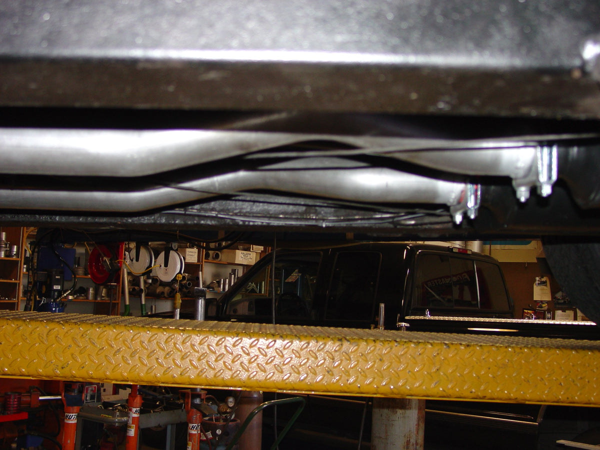 Flowmaster American Thunder Crossmember-Back Exhaust System 817174