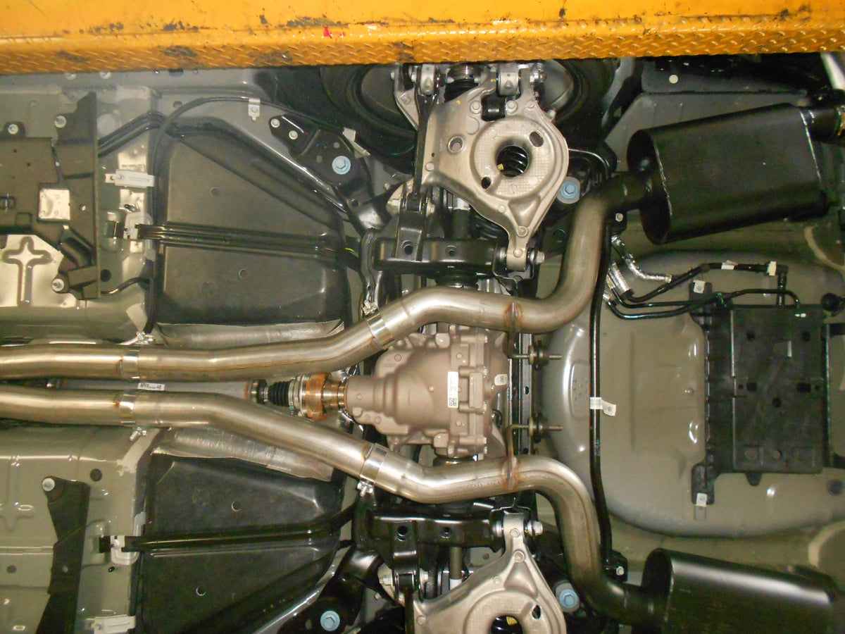 Flowmaster American Thunder Cat-Back Exhaust System 817730