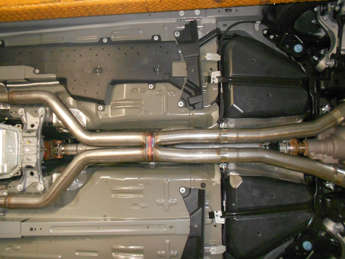 Flowmaster American Thunder Cat-Back Exhaust System 817730