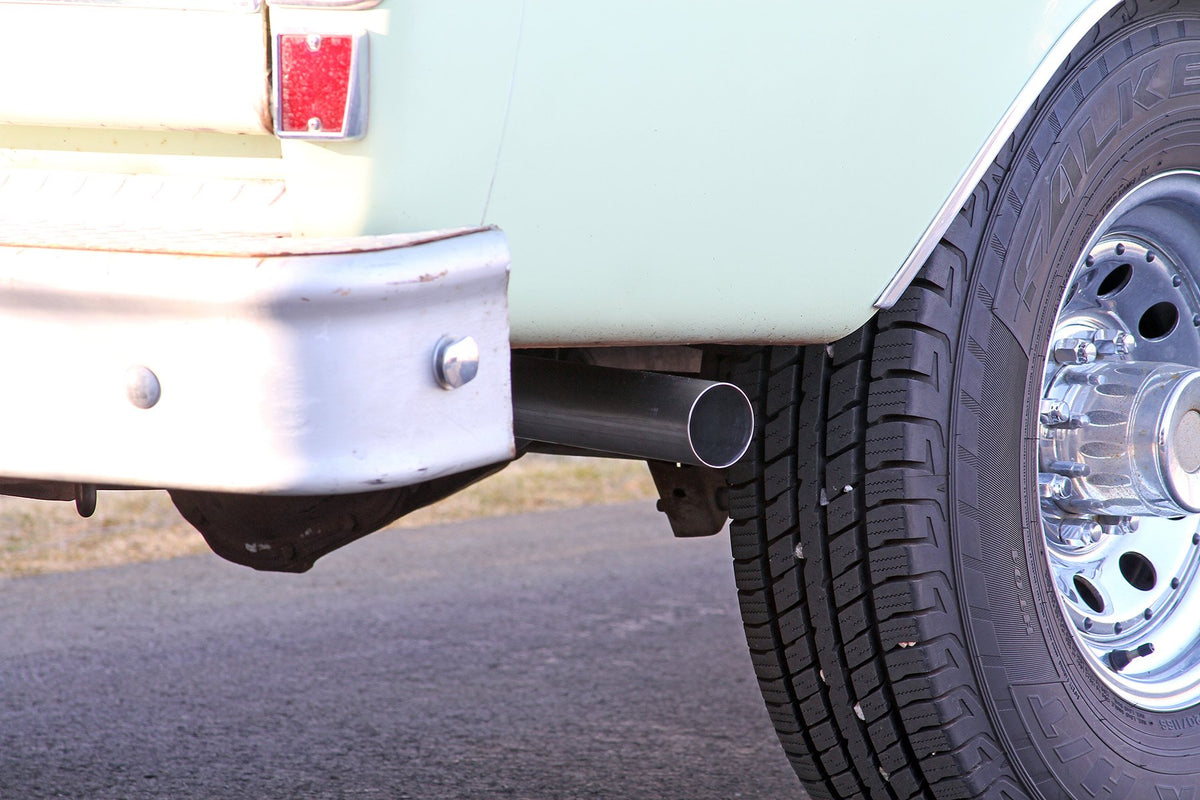 Flowmaster American Thunder Crossmember-Back Exhaust System 817934