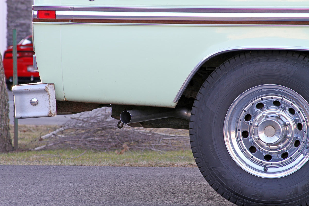 Flowmaster American Thunder Crossmember-Back Exhaust System 817934
