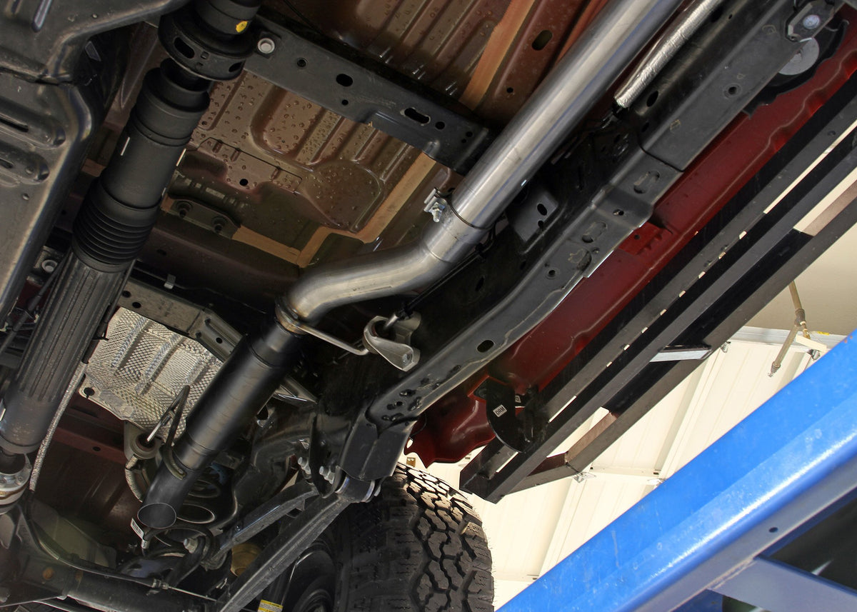 Flowmaster Outlaw Extreme Cat-Back Exhaust System 817958