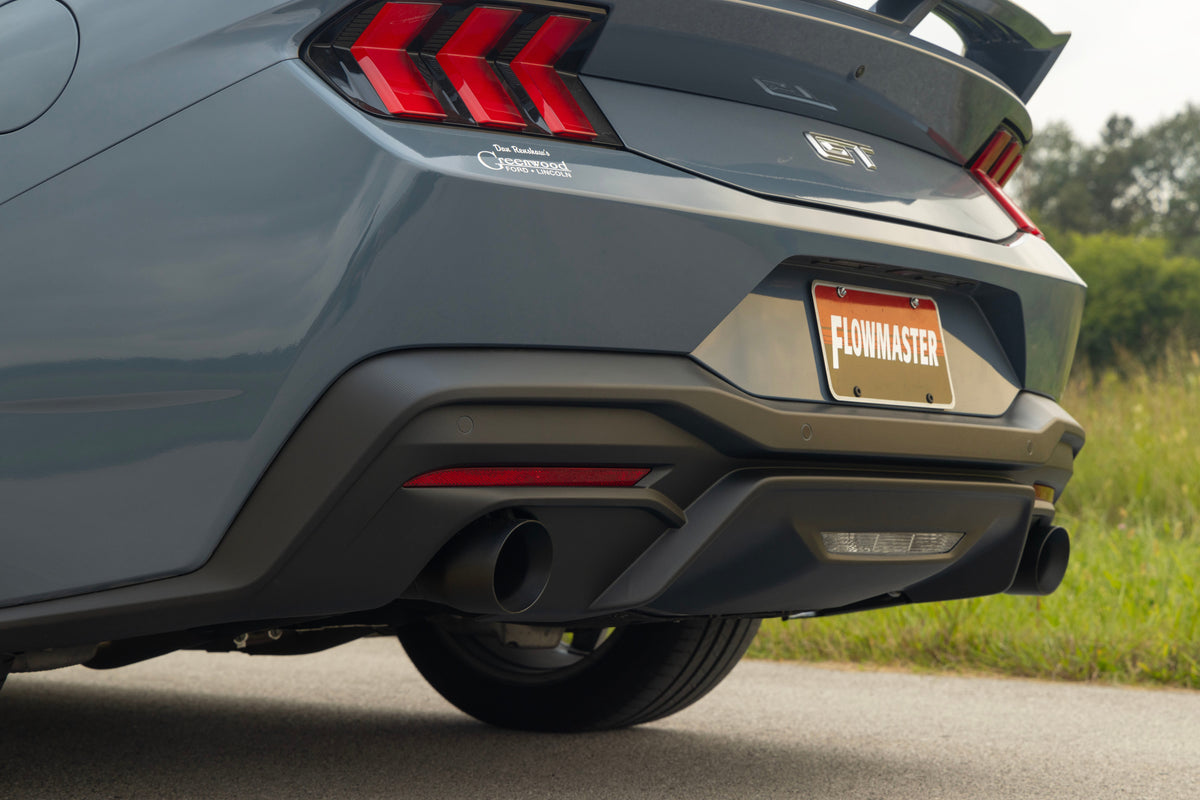 Flowmaster Outlaw Cat-Back Exhaust System 818161